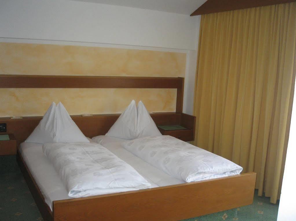 Hotel Montani Morter Zewnętrze zdjęcie